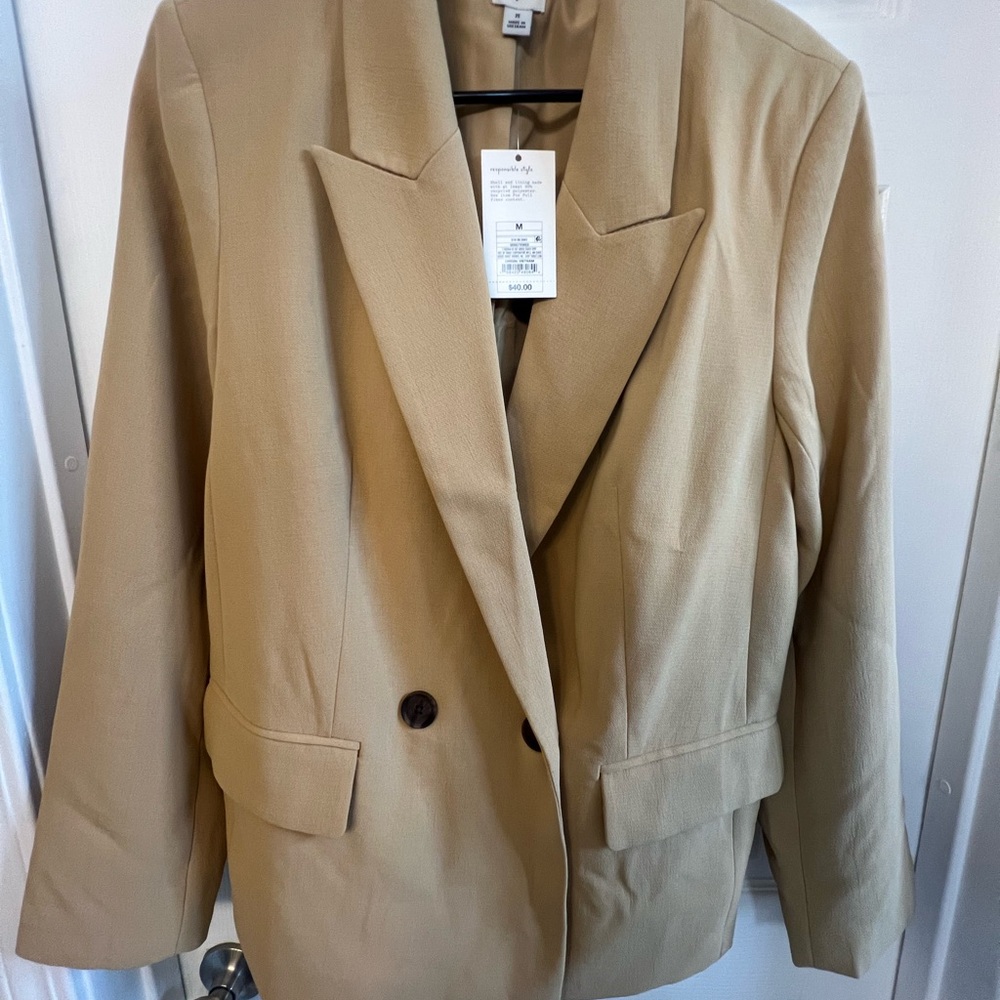 Women Blazer NWT